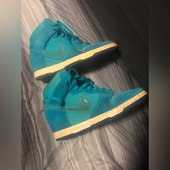 Nike | 8.5 - Picture 2 of 9